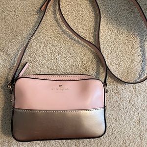Small Kate spade crossbody purse